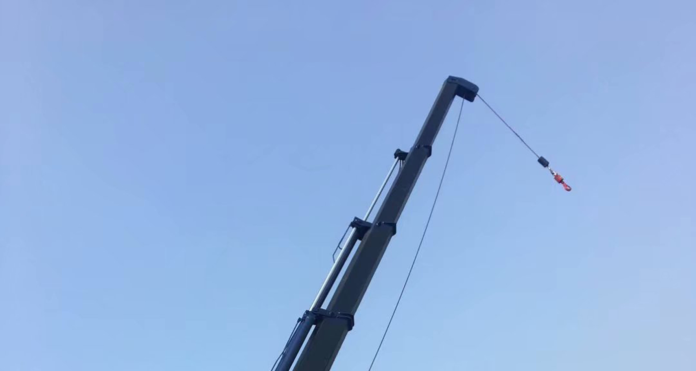 船用折臂伸縮吊