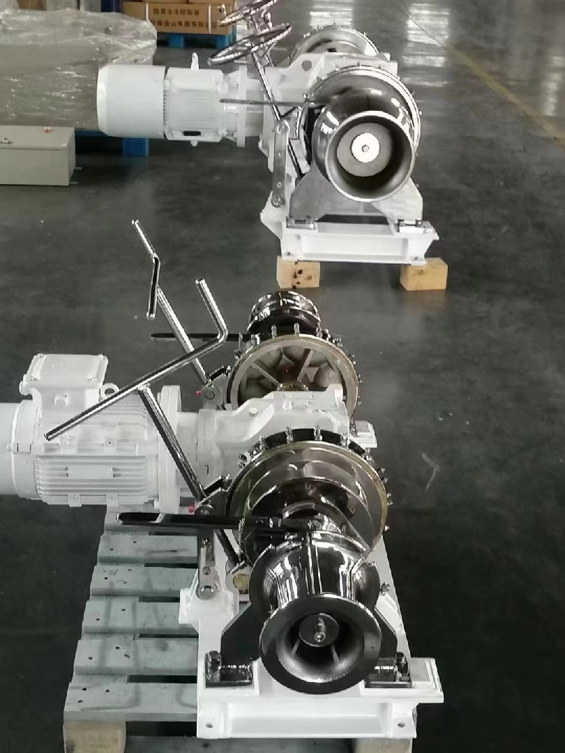 316L不銹鋼雙鏈輪電動(dòng)起錨機(jī)